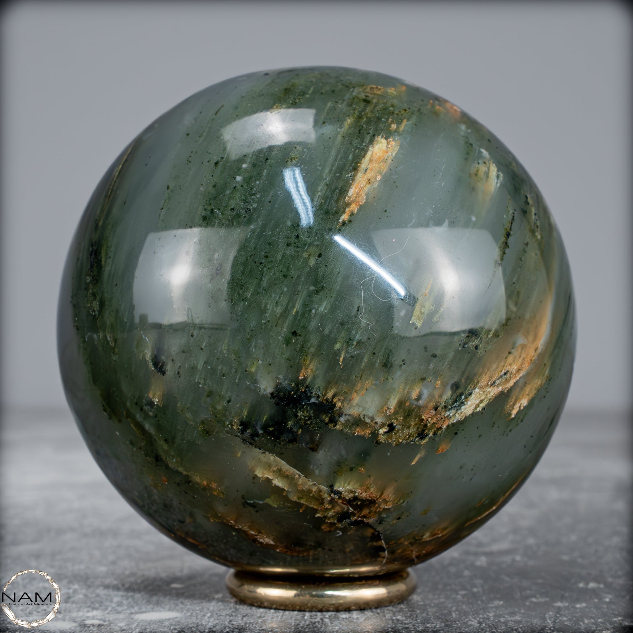 naturliche-grune-quarzkristall-freiform-aus-brasilien