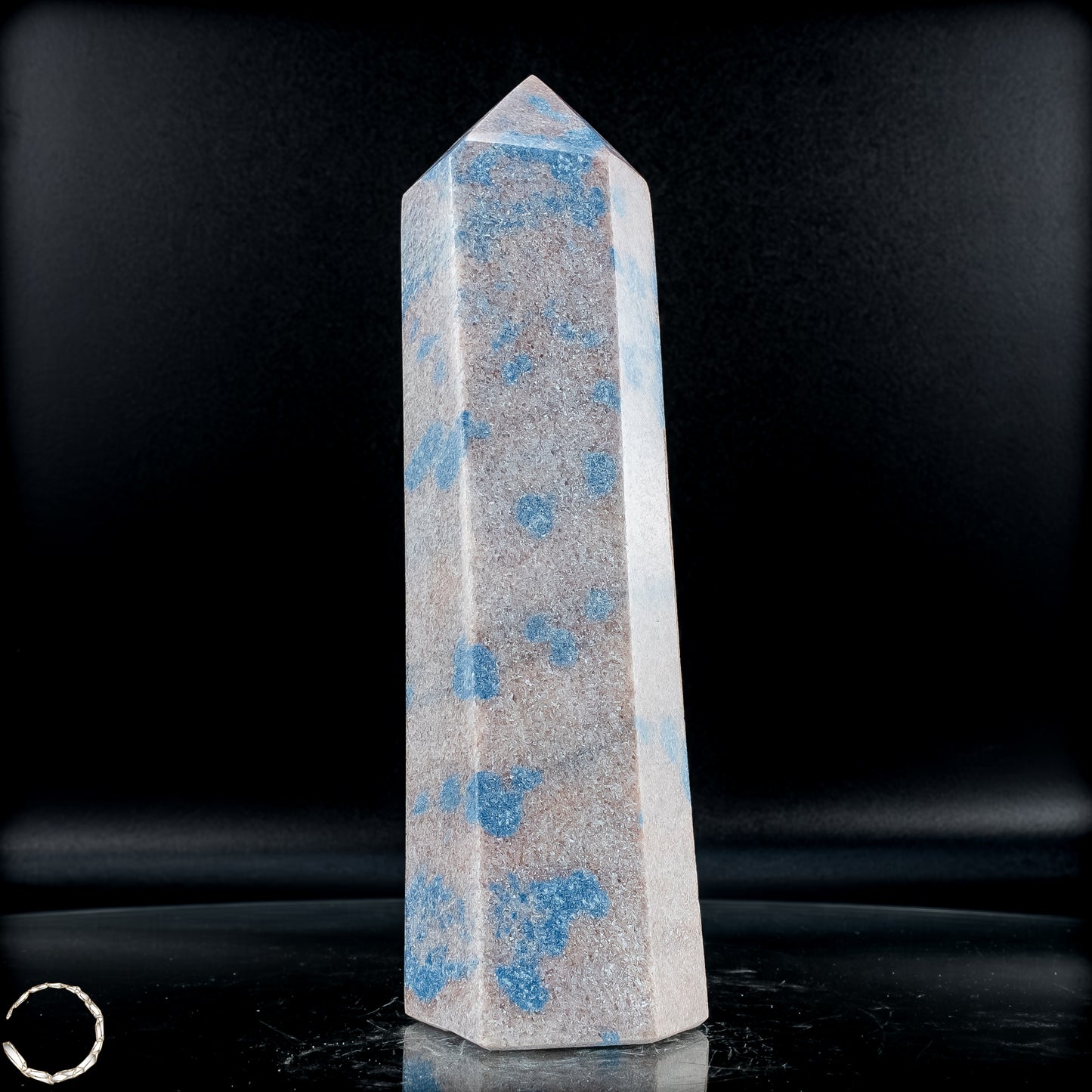 Natürlicher K2 Obelisk aus Madagaskar - 751,51g