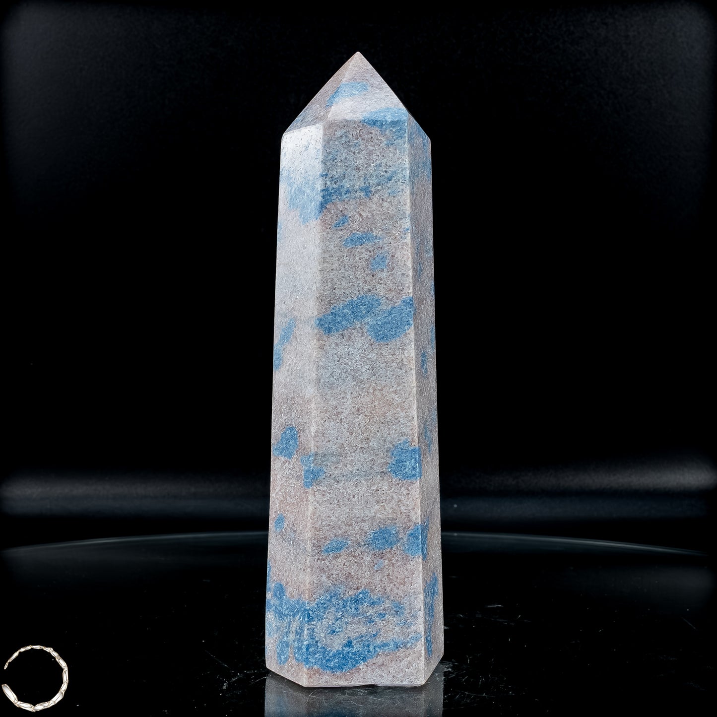 Natürlicher K2 Obelisk aus Madagaskar - 751,51g