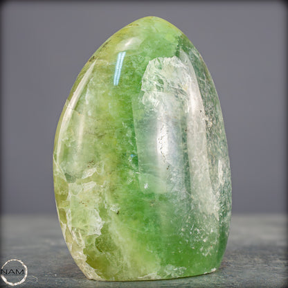 Natürliche Grüne Fluorit-Kristall Freiform - 929,38g