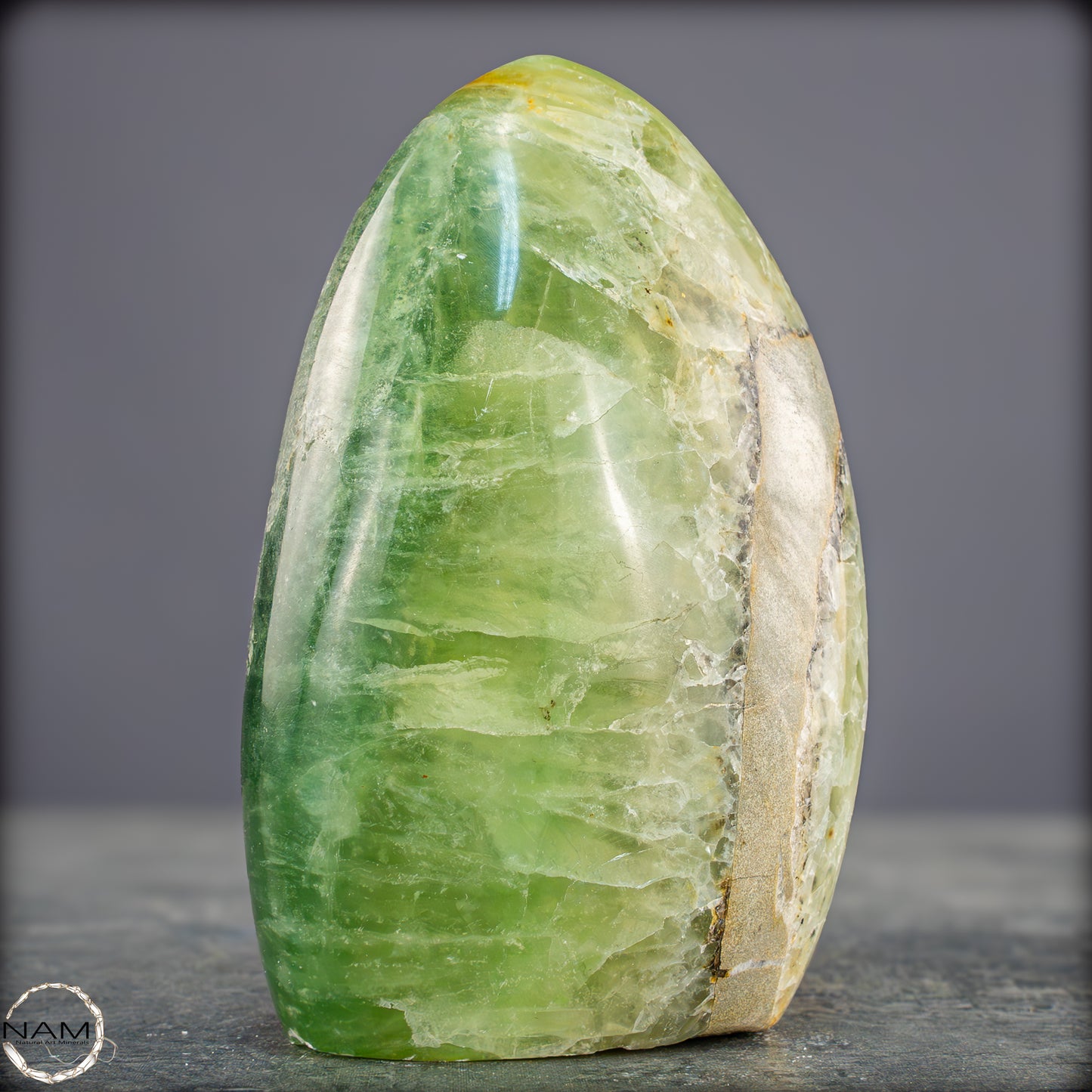 Natürliche Grüne Fluorit-Kristall Freiform - 929,38g