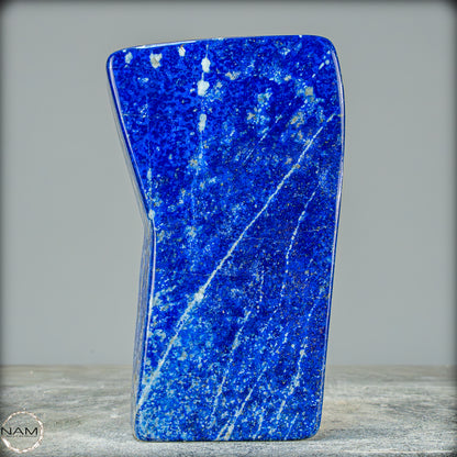 Natürliche Lapislazuli Kristall-Freiform - 728,13g