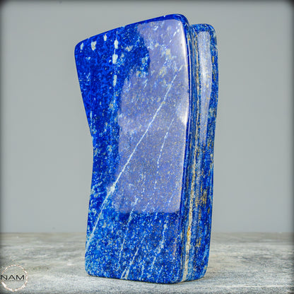 Natürliche Lapislazuli Kristall-Freiform - 728,13g