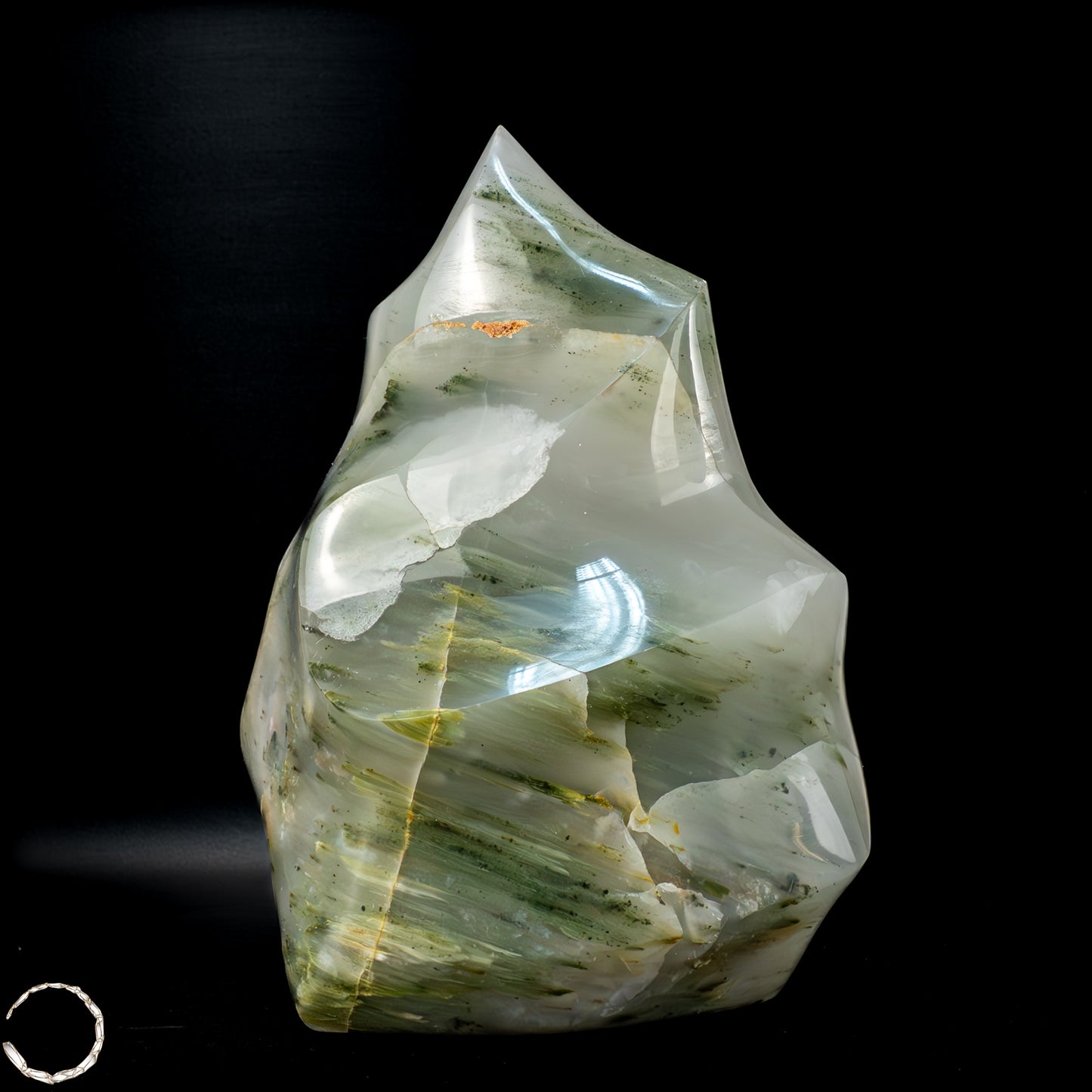 Natürliche Grüne-Quarzkristall Flamme aus Brasilien - 1692,35g