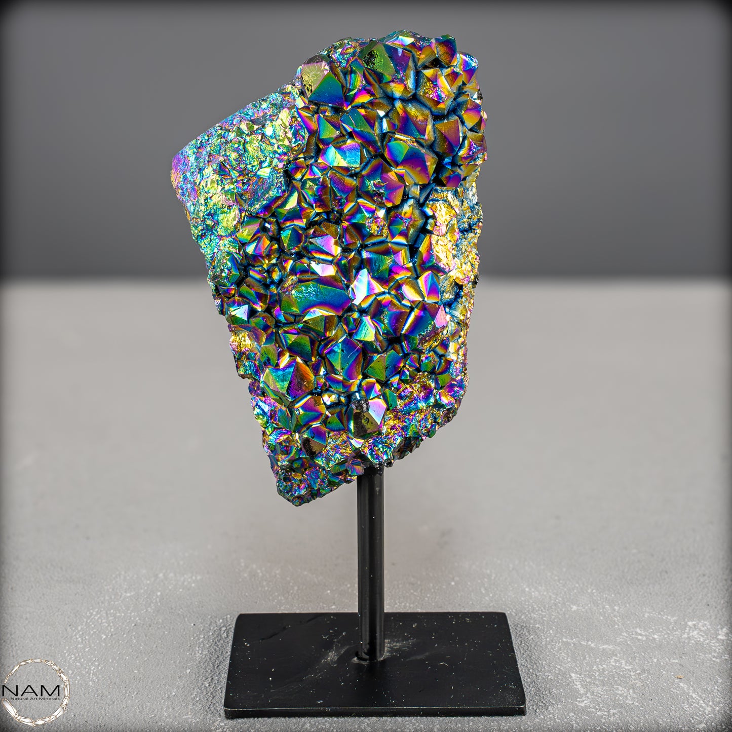 Kristall-Aura-Amethyst auf Ständer – 520,75g