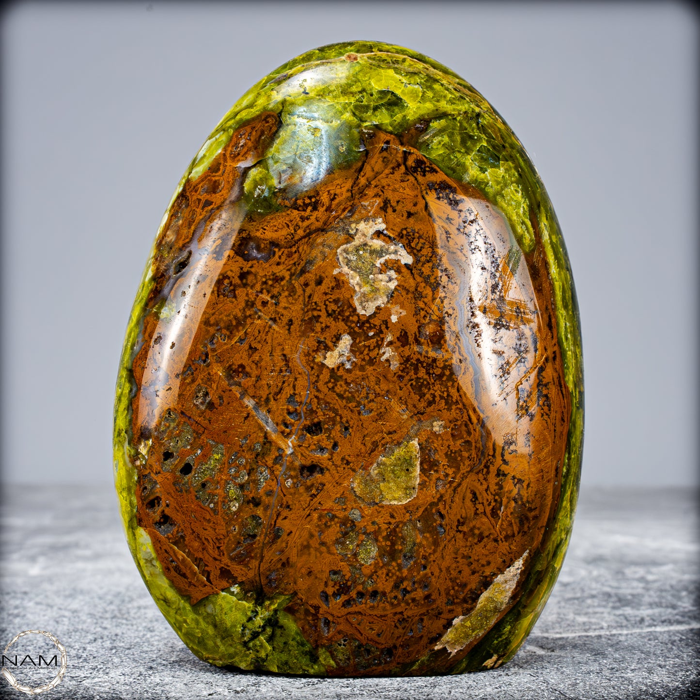 Natürliche Grüner Opal-Kristall Freiform -717,35g