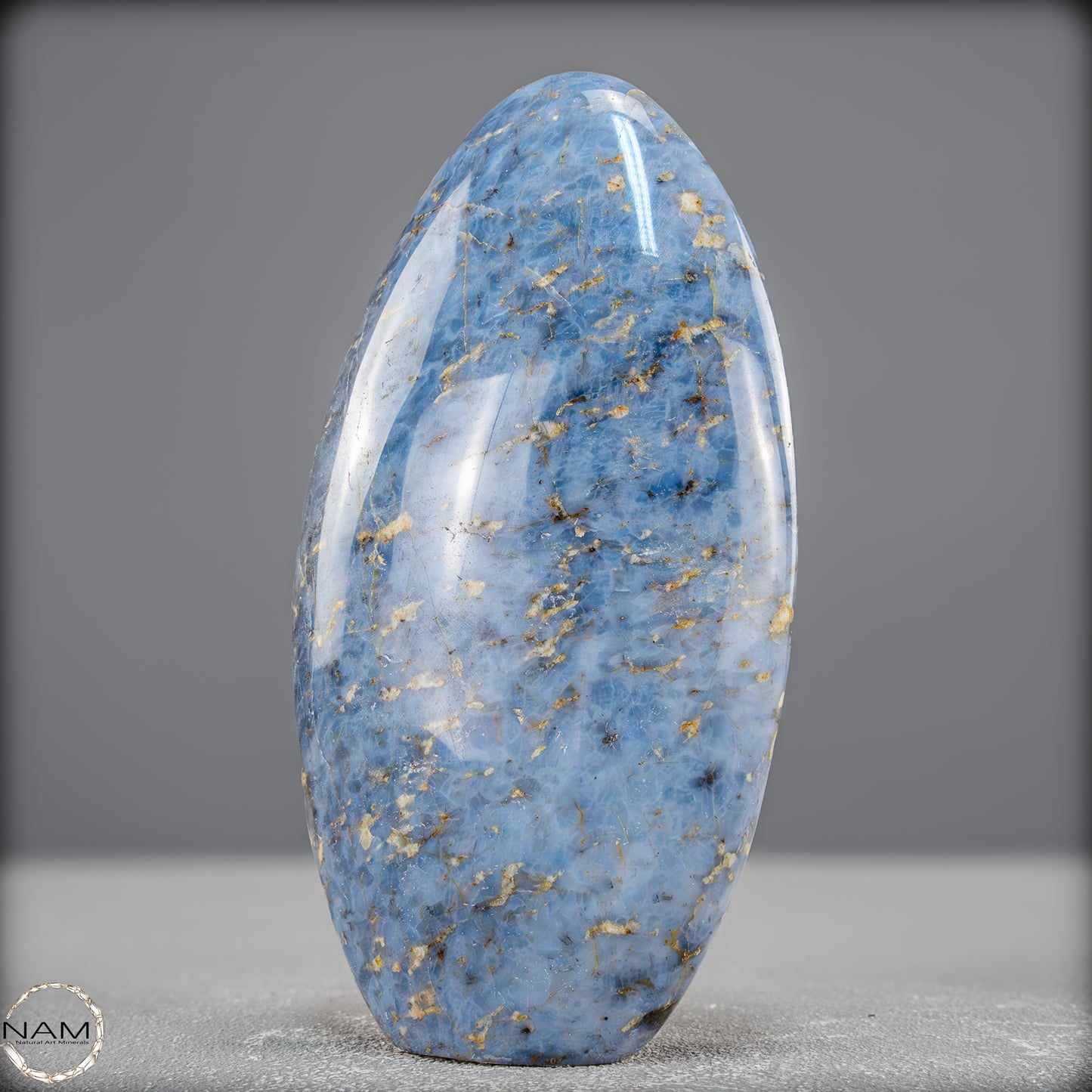 Natürliche Blaue Quarz Freiform aus Brasilien - 659,77g