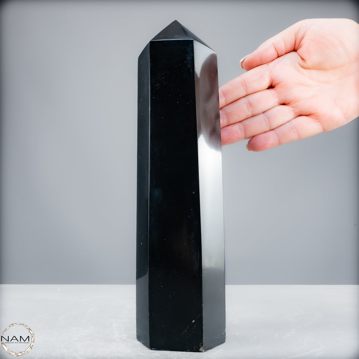 Natürlicher Tourmalin Kristall-Obelisk aus Brasilien - 1868,36 g