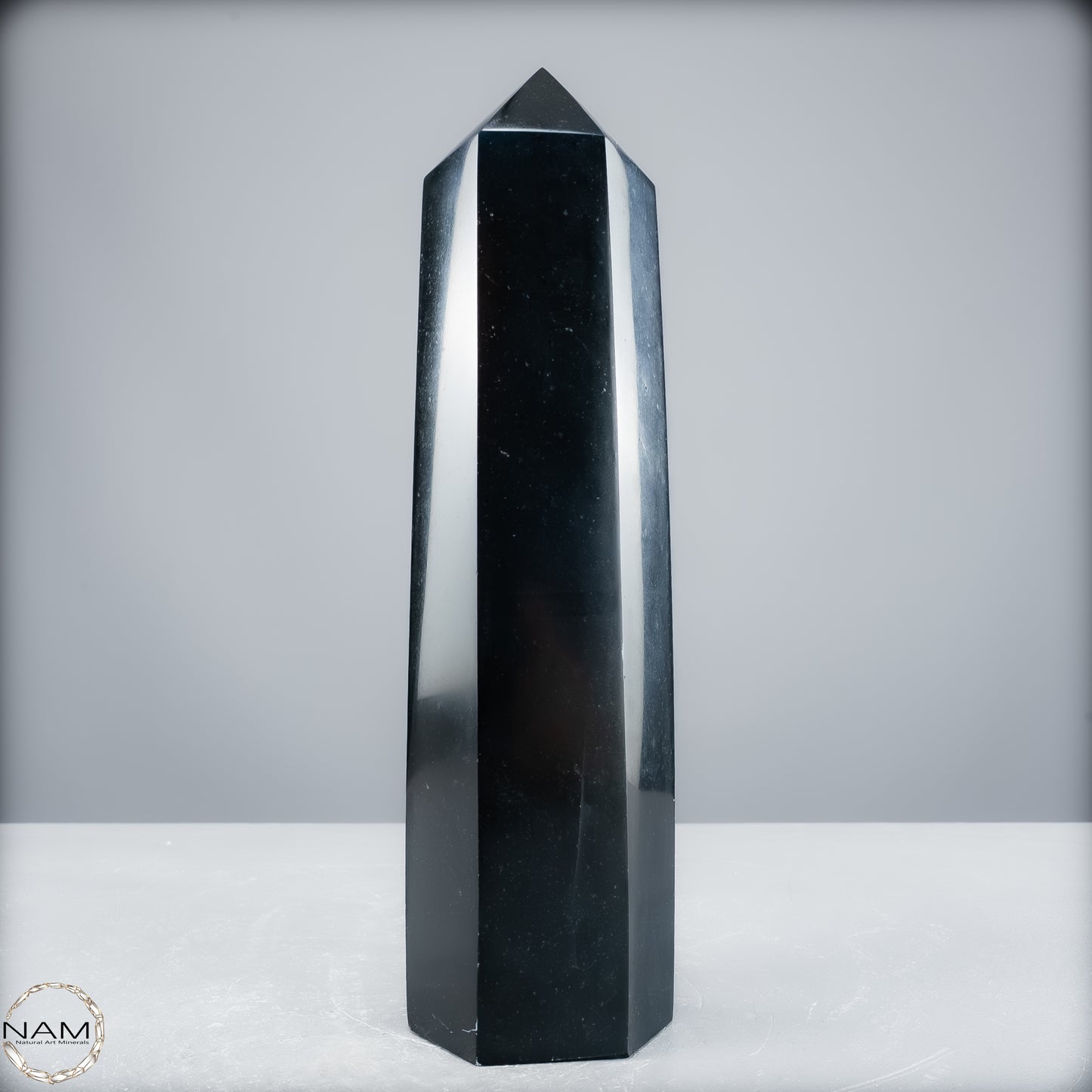 Natürlicher Tourmalin Kristall-Obelisk aus Brasilien - 1868,36 g