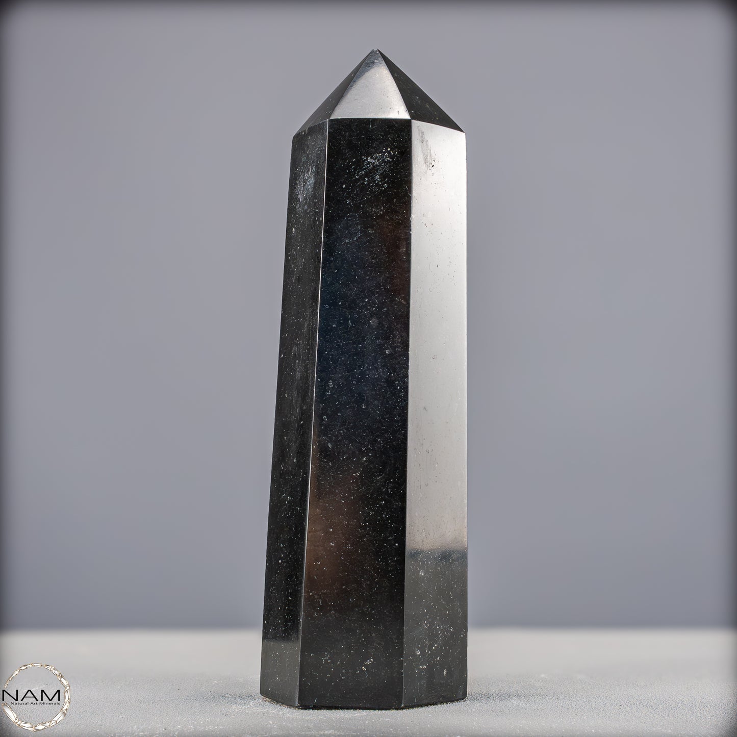 Natürlicher Tourmalin Kristall-Obelisk aus Brasilien - 880,93g