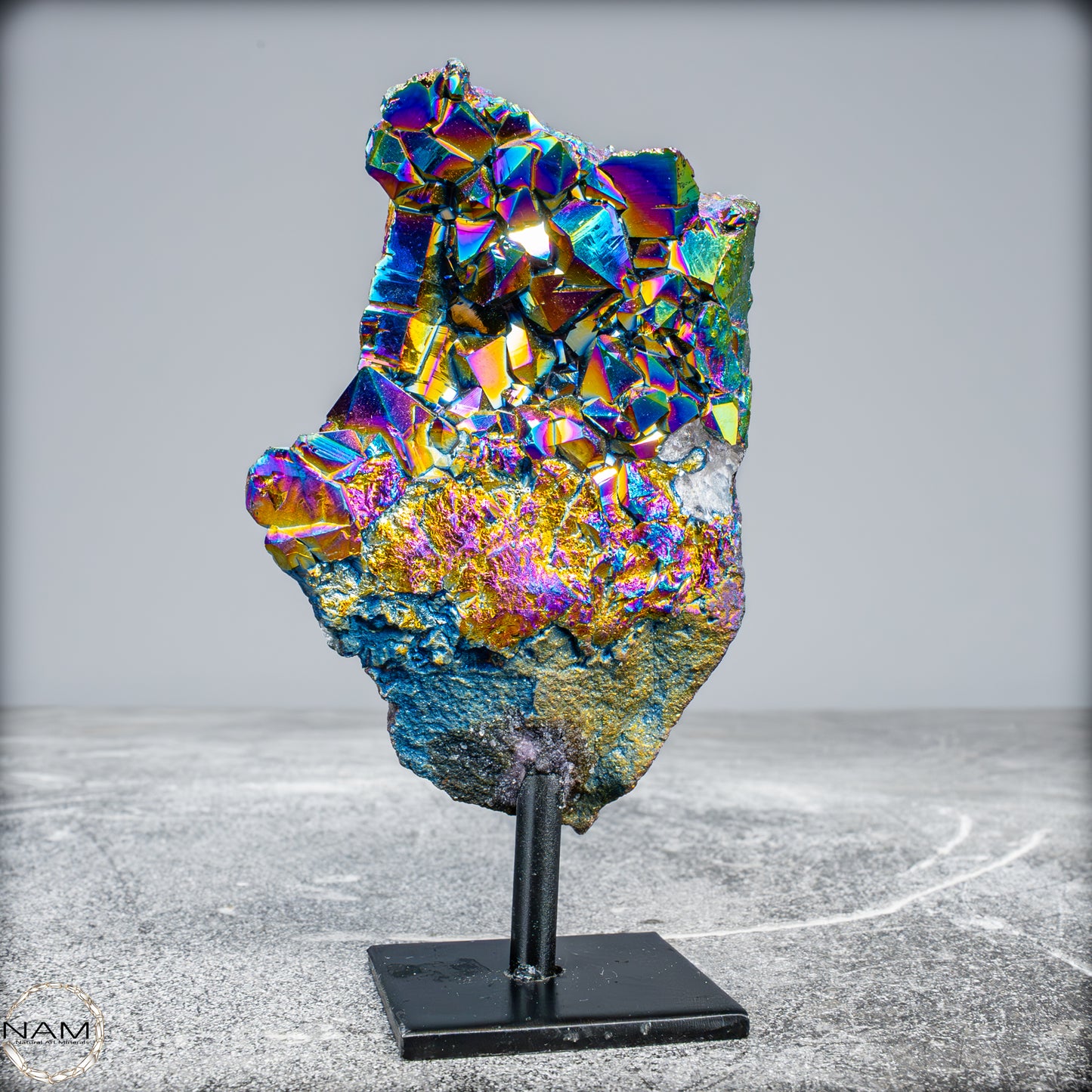 Kristall-Aura-Amethyst auf Ständer – 365,15g