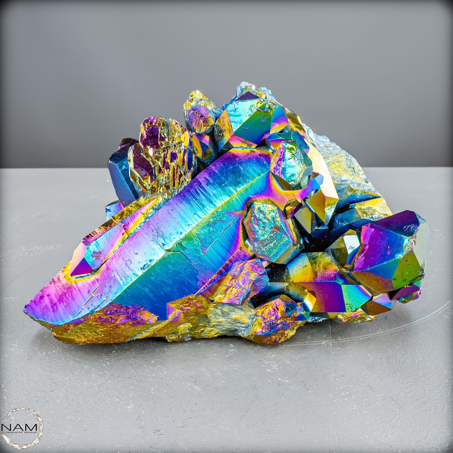 Titanium Aura Quarz – Schillernde Energie der Transformation – 2662,38 g