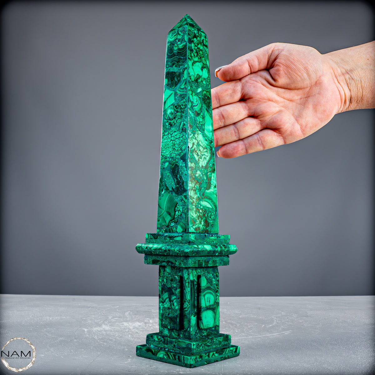 Malachit-Turm – Monumentale Eleganz aus der Natur - 969,51 g