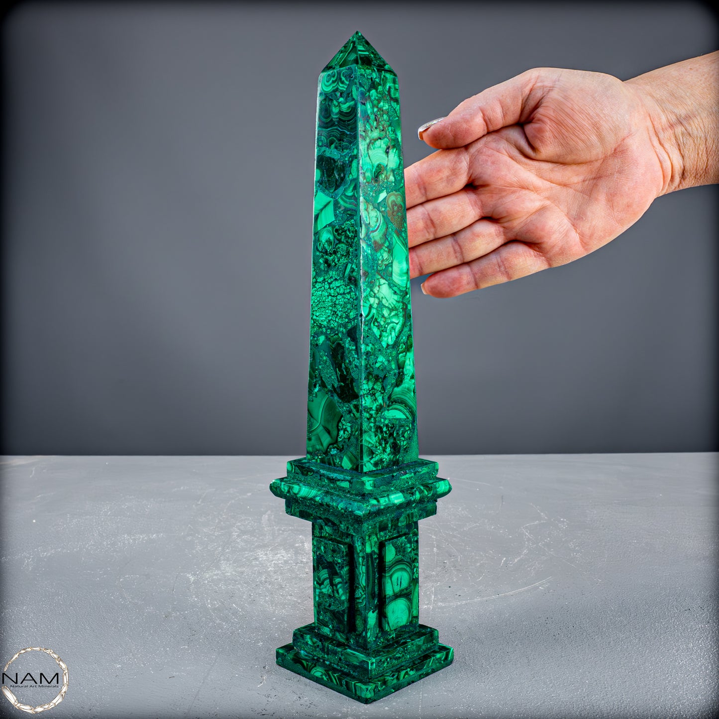 Malachit-Turm – Monumentale Eleganz aus der Natur - 969,51 g