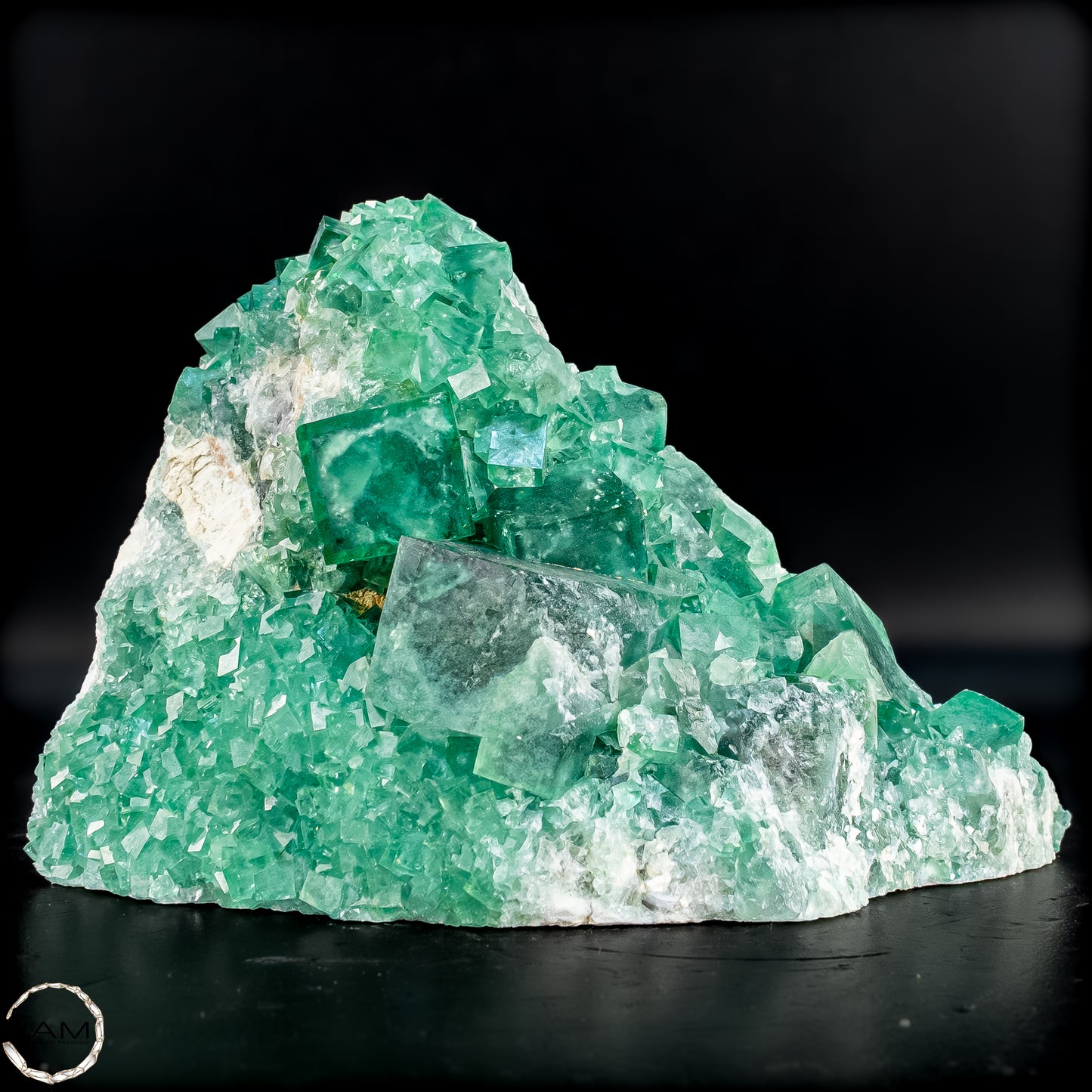 Natürliche Grüner Fluorit Kristalle auf Matrix - 1087,22g