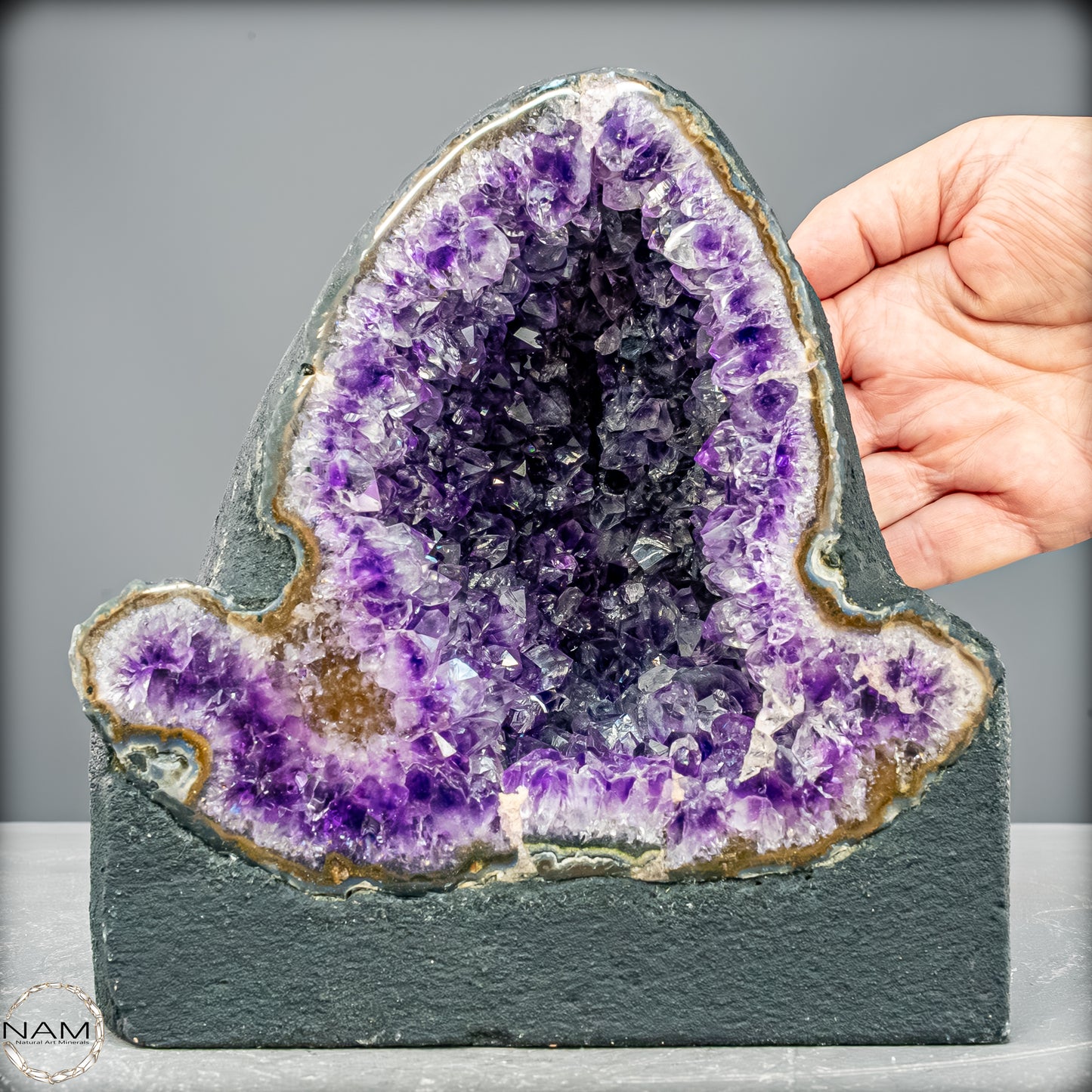 Natürliche Amethyst-Kristall Druse - 3586,22 g