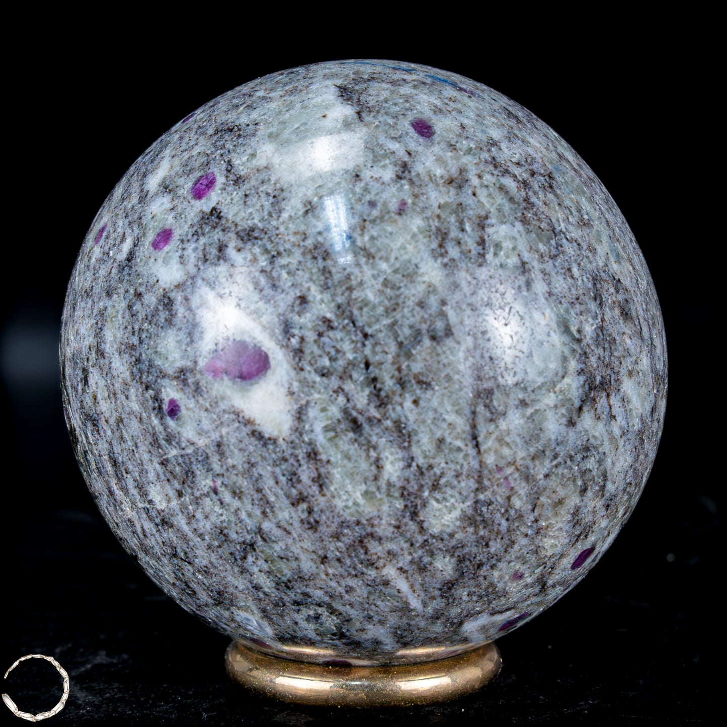 Natürliches Rubin-Kristall Kugelaus Myanmar - 335,42g
