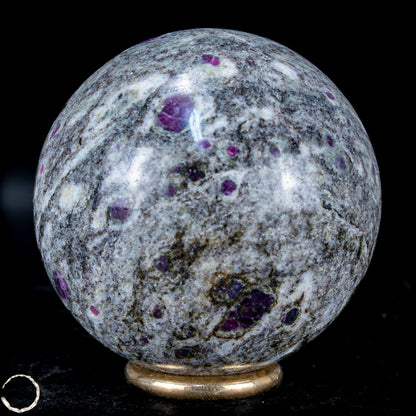 Natürliches Rubin-Kristall Kugelaus Myanmar - 335,42g