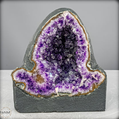 Natürliche Amethyst-Kristall Druse - 3586,22 g