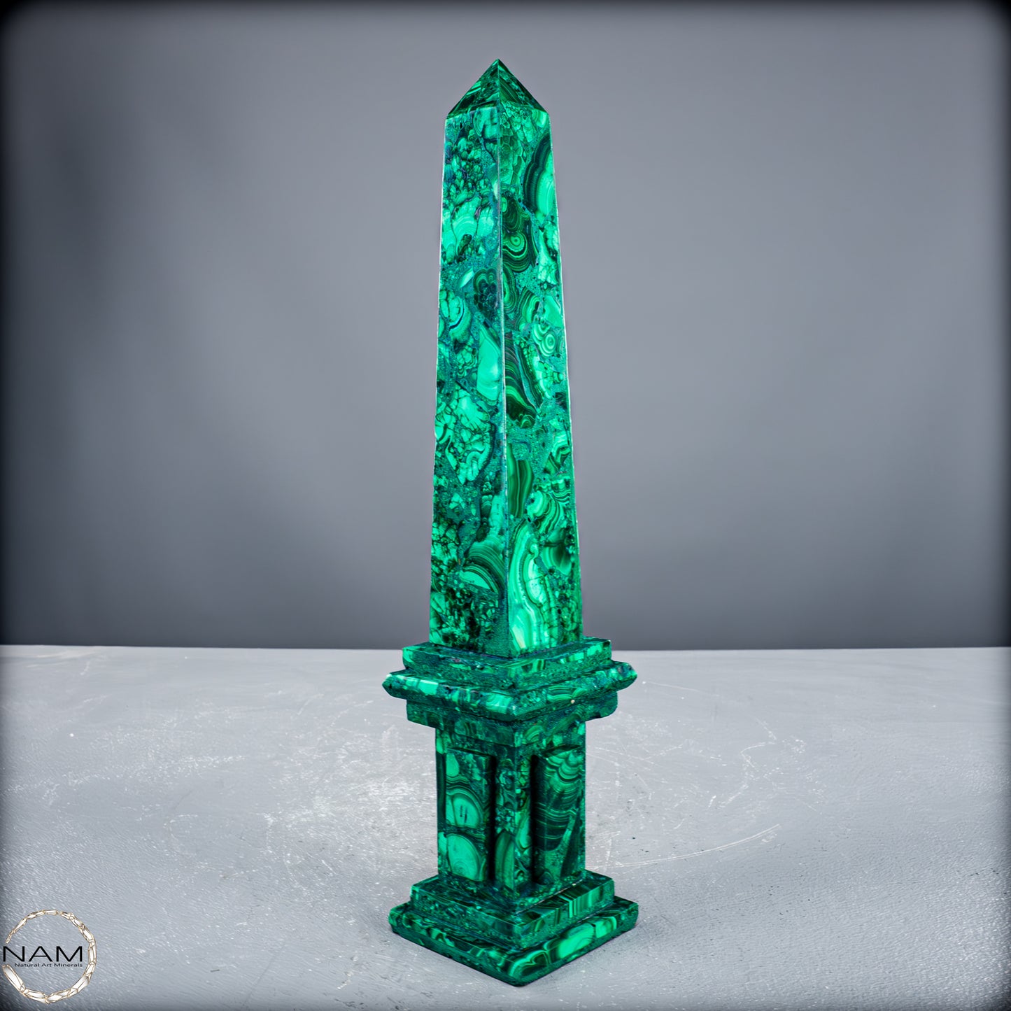 Malachit-Turm – Monumentale Eleganz aus der Natur - 969,51 g