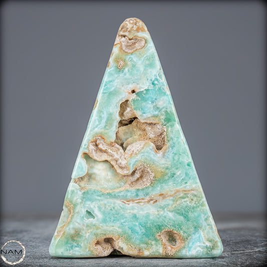 Natürlicher Blau-Grüne Aragonit Kristall-Freiform - 912,15g