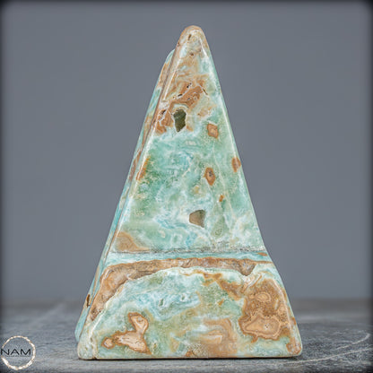 Natürlicher Blau-Grüne Aragonit Kristall-Freiform - 912,15g