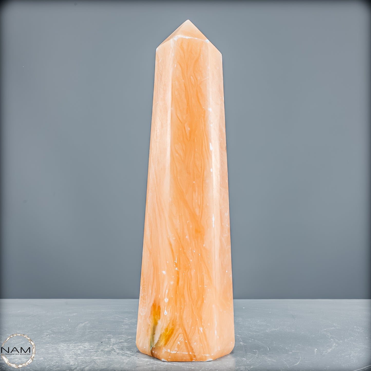 Natürlicher Orangencalcit Kristall-Obelisk - 894,77 g