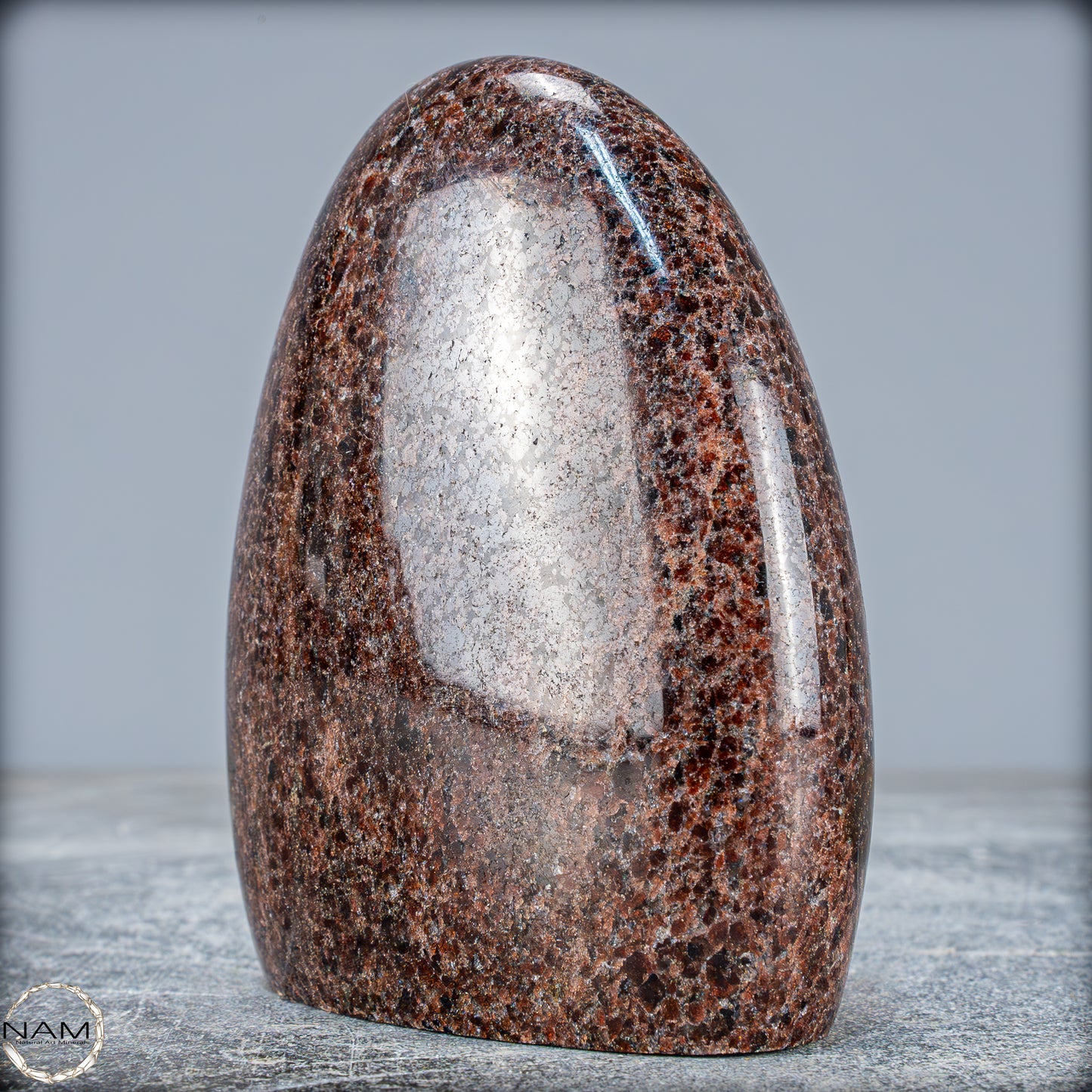 Natürliche Roter Granat-Kristall Freiform - 829,64g