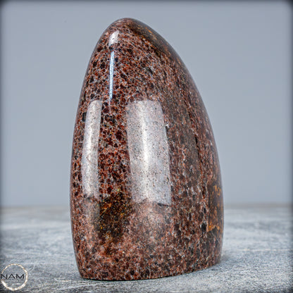 Natürliche Roter Granat-Kristall Freiform - 829,64g