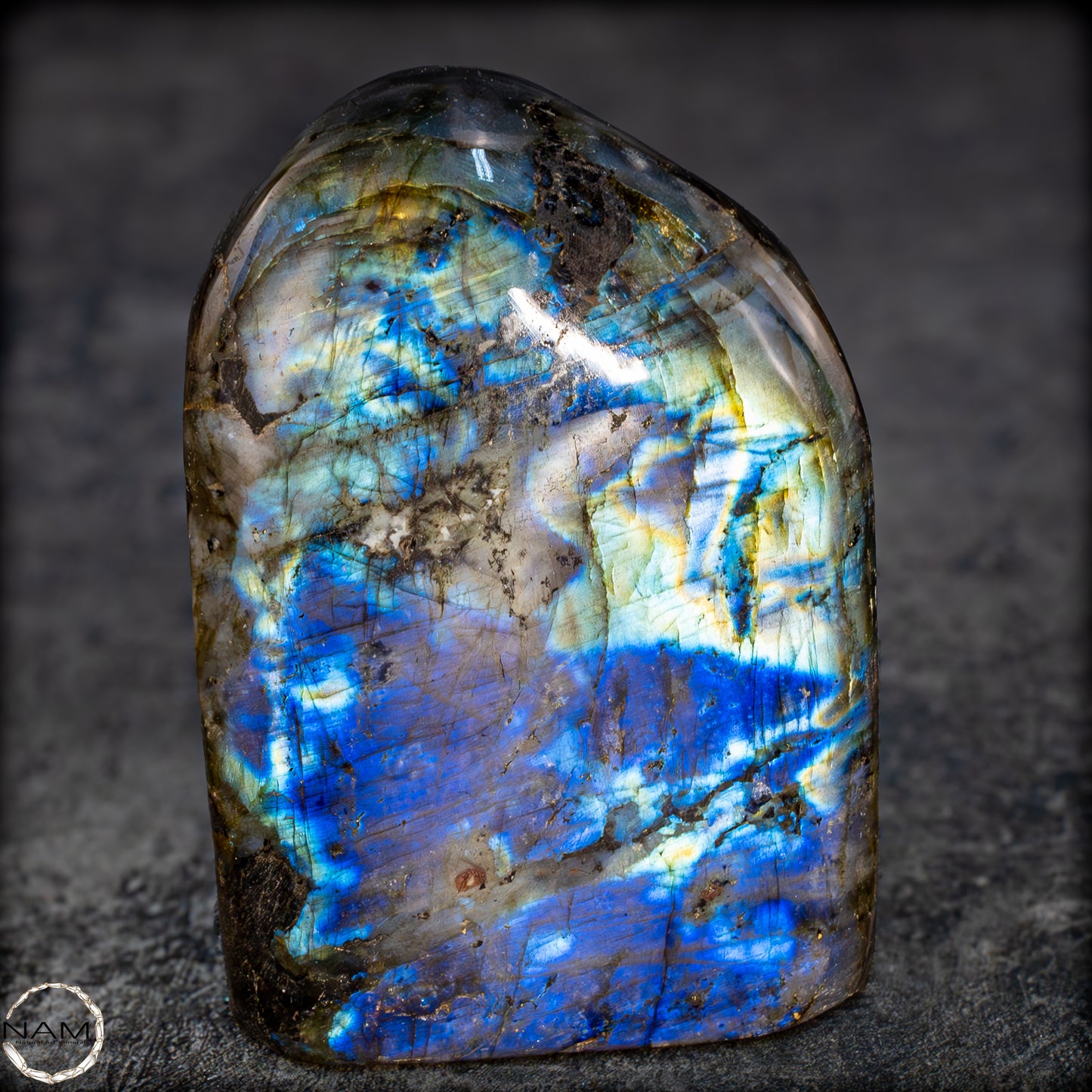 Natürliche Labradorit Kristall-Freiform - 749,55g