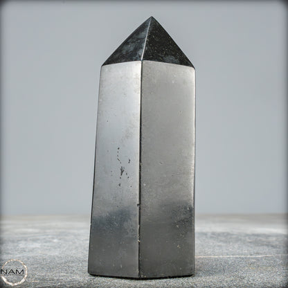 Natürlicher Tourmalin Kristall-Obelisk aus Brasilien - 549,07g