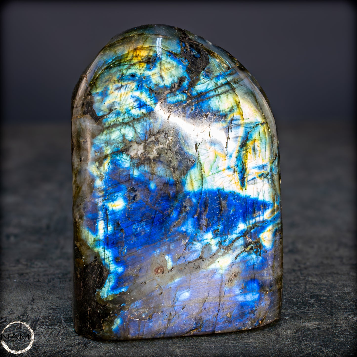 Natürliche Labradorit Kristall-Freiform - 749,55g