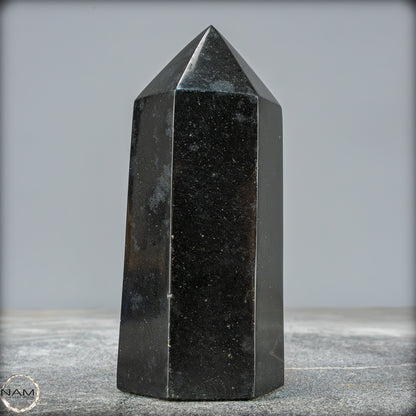 Natürlicher Tourmalin Kristall-Obelisk aus Brasilien - 549,07g