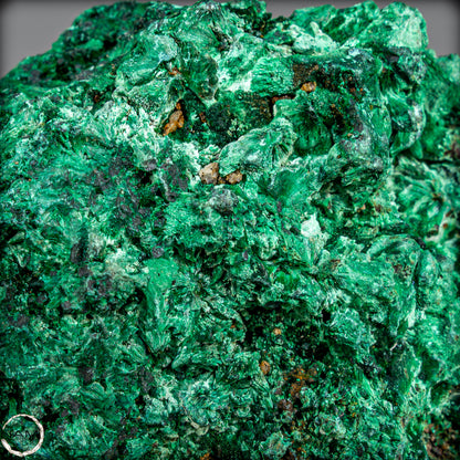 Natürliche Fibröse Malachit-Kristall Freiform, sehr selten - 921,85g