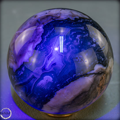 Natürlicher Moos Achat Kristall-Kugel, UV-Reactiv - 536,77g