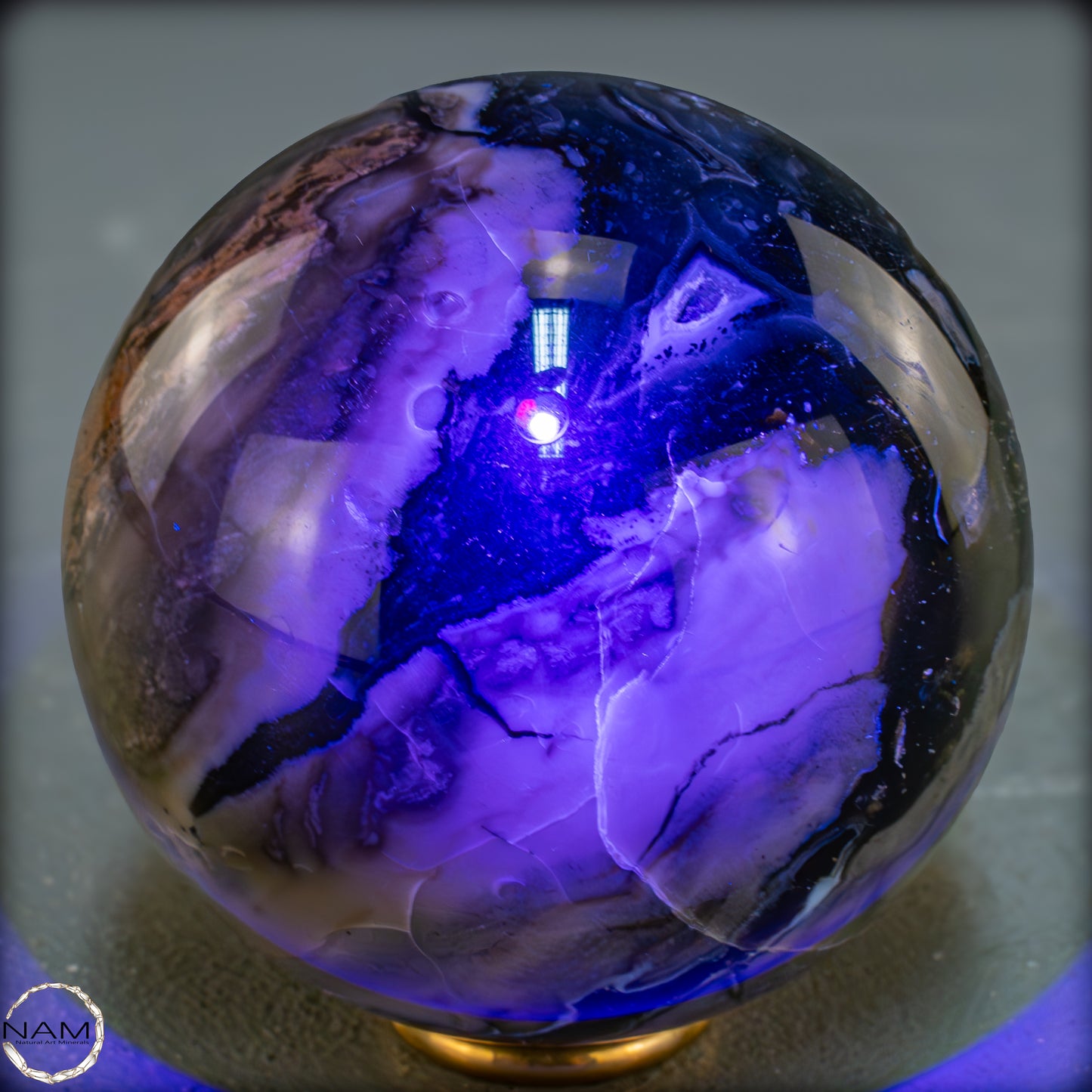 Natürlicher Moos Achat Kristall-Kugel, UV-Reactiv - 536,77g