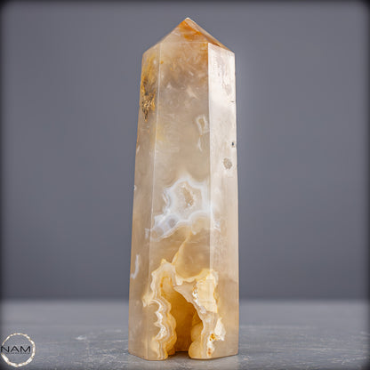 Natürlicher Achat-Kristall Obelisk aus Indonesien, selten - 557,83g