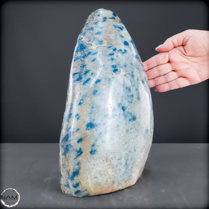 Natürliche K2 Freiform aus Madagaskar - 7428,10g