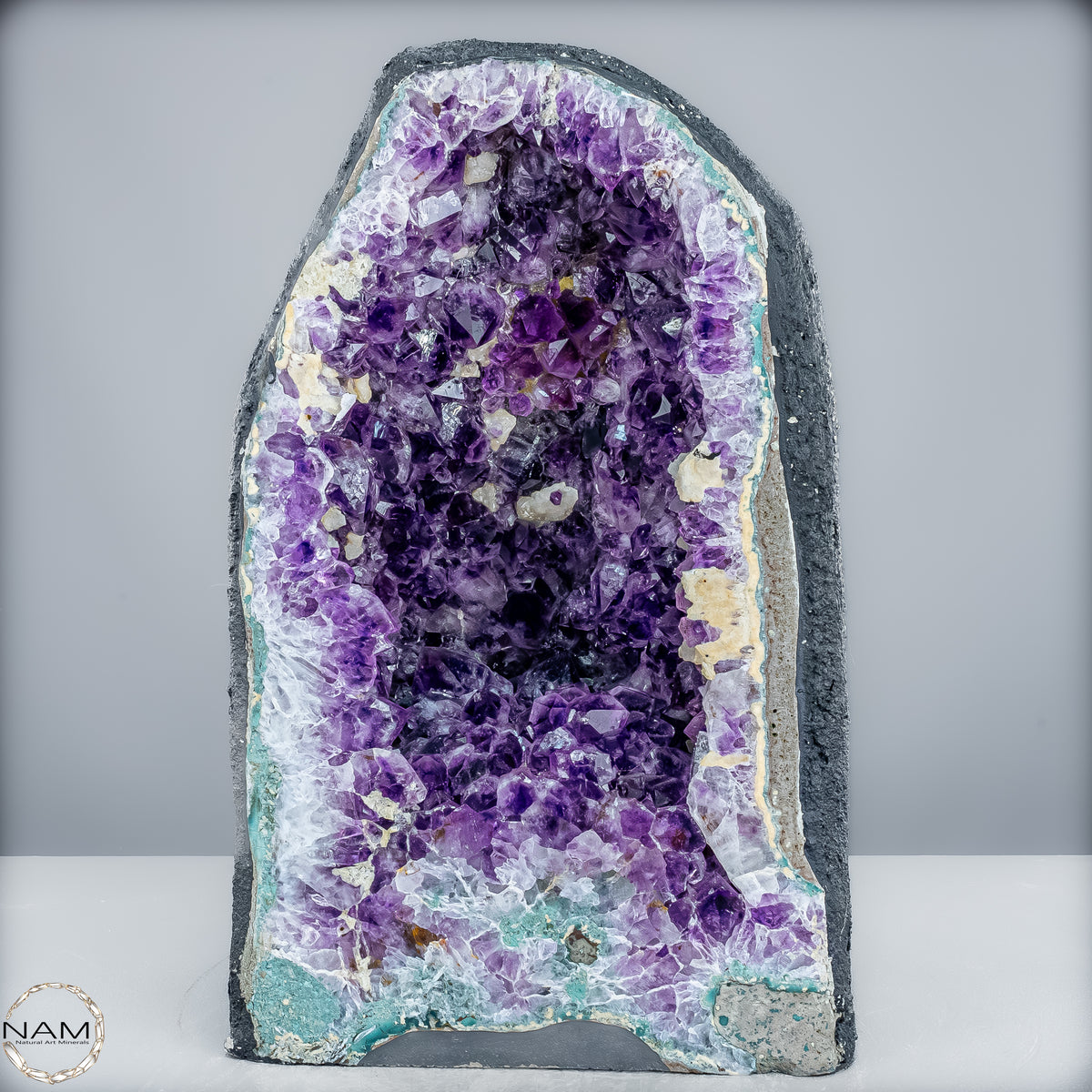 Amethyst-Druse mit Calcit – Ein Meisterwerk der Natur aus Uruguay – 16475,10g