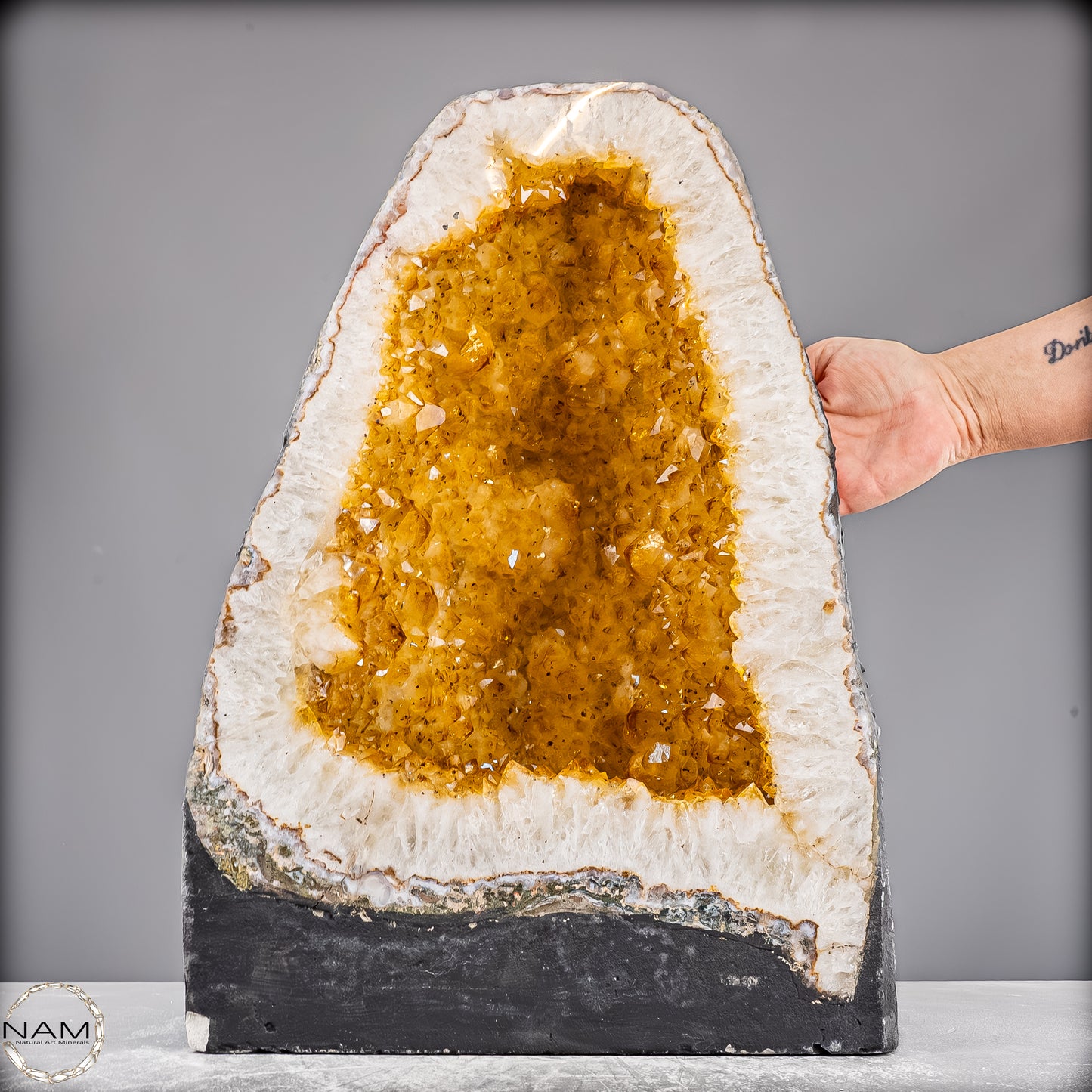 Große AAA++ Citrin-Quarz Druse, Brazil - 31432,76g