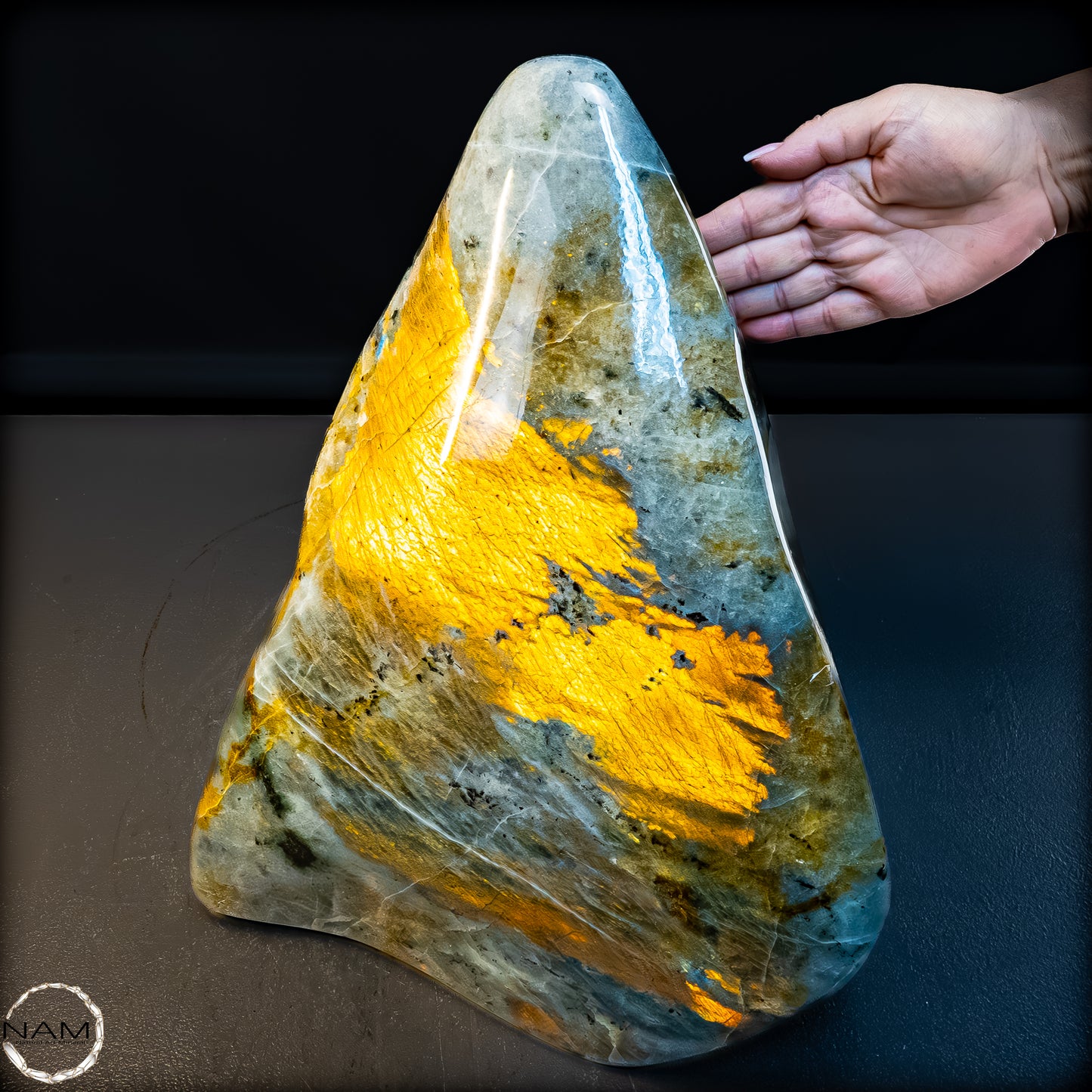 Große Natürliche Labradorit Kristall-Freiform - 23500,19g