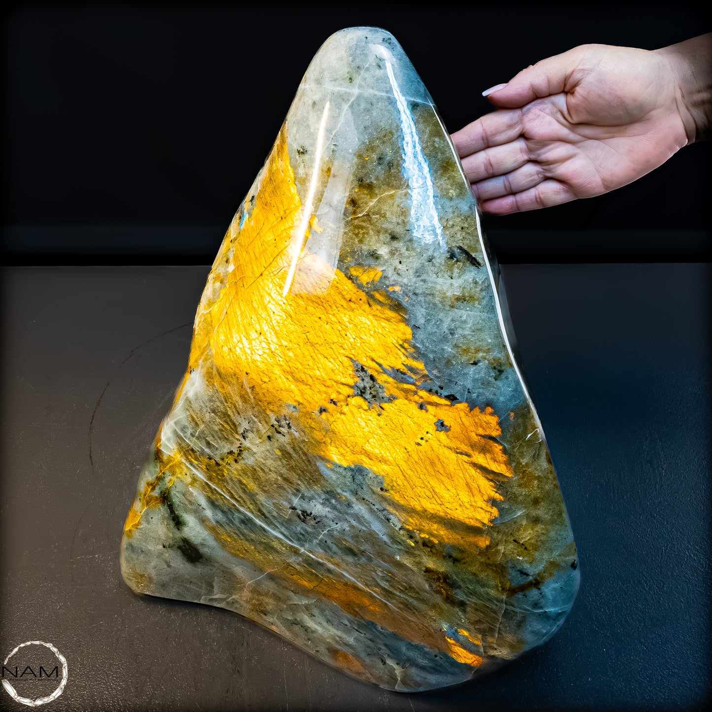 Große Natürliche Labradorit Kristall-Freiform - 23500,19g