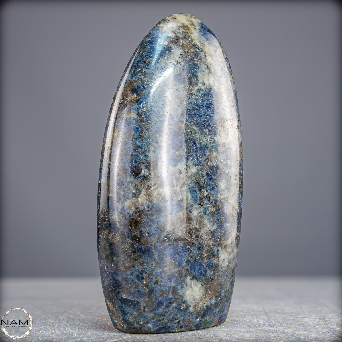 Natürliche Blaue Cordierit-Kristall Freiform, Spitzenqualität - 1036,45g