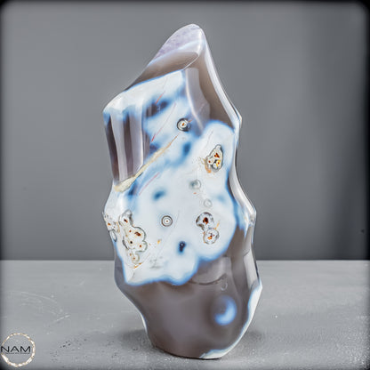 Natürliche Orca-Flamme mit Amethyst-Spitze aus Brasilien - 835,55 g