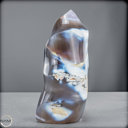 Natürliche Orca-Flamme mit Amethyst-Spitze aus Brasilien - 835,55 g