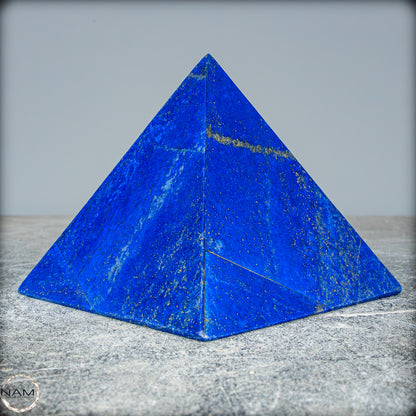 Natürliche Dekorative Lapislazuli Pyramide, Höchste Qualiität -  673,05g