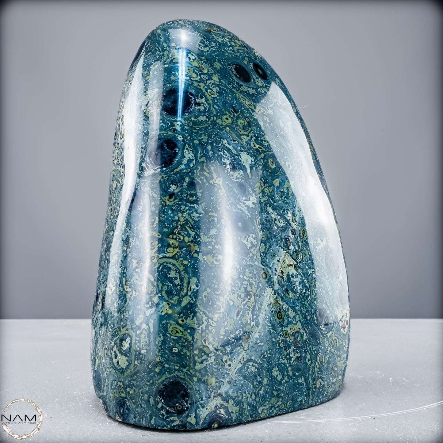 Natürliche Kambaba-Jaspis Kristall Freiform - 4200,36 g