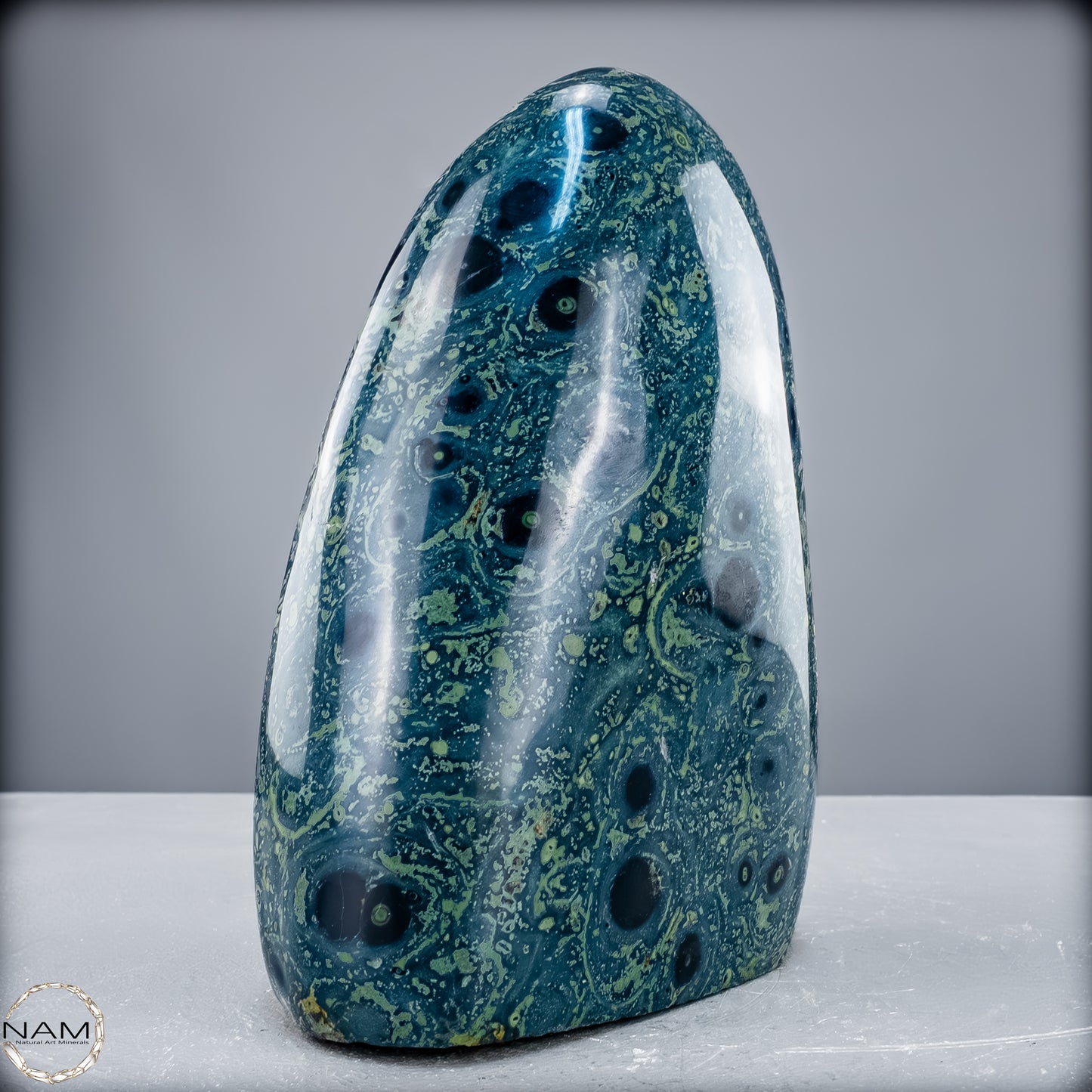 Natürliche Kambaba-Jaspis Kristall Freiform - 4200,36 g