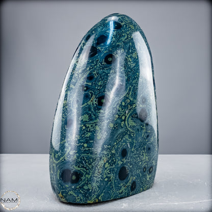 Natürliche Kambaba-Jaspis Kristall Freiform - 4200,36 g