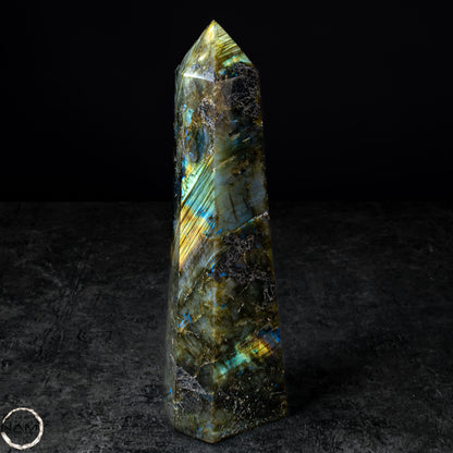 Natürliche Labradorit Kristall-Obelisk - 682,83g